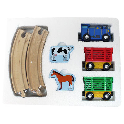 Kinder Holzeisenbahn mit Farmtieren und Transportwagen